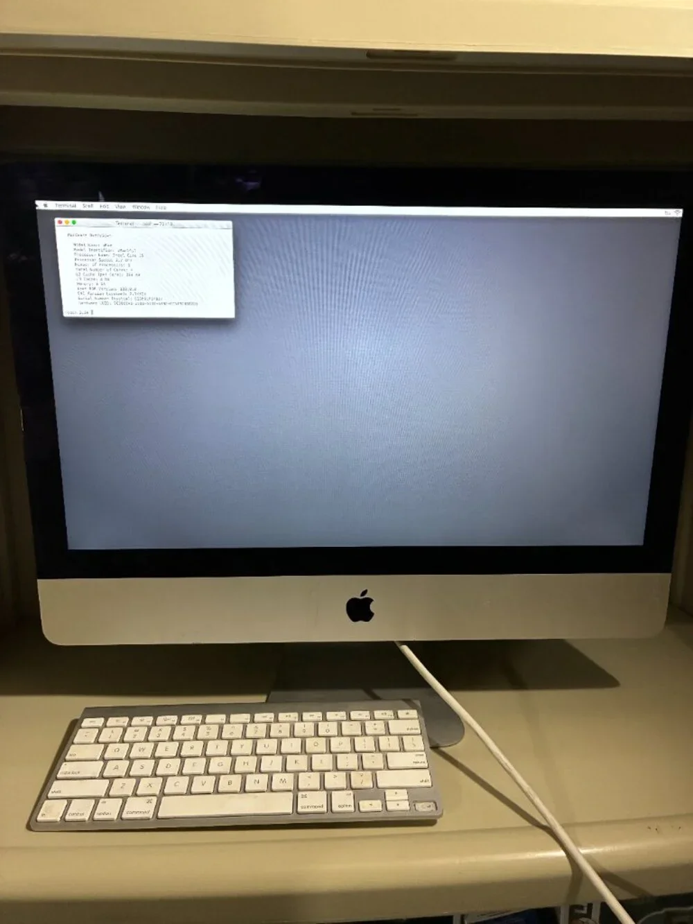Apple iMac A1418 Computer, Intel Core I5, 2.7ghz, 8gb Memory With Keyboard